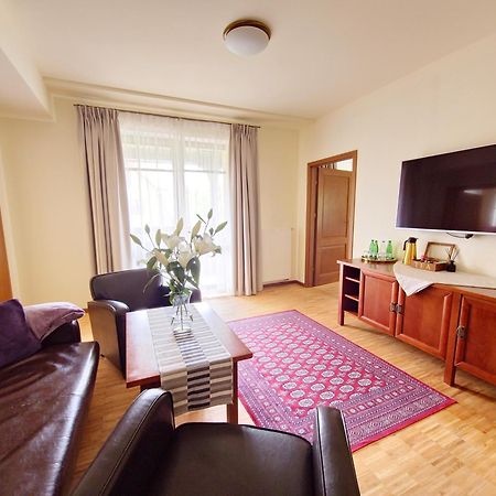 Jasny Dwor Hotel Polanica-Zdrój Kültér fotó