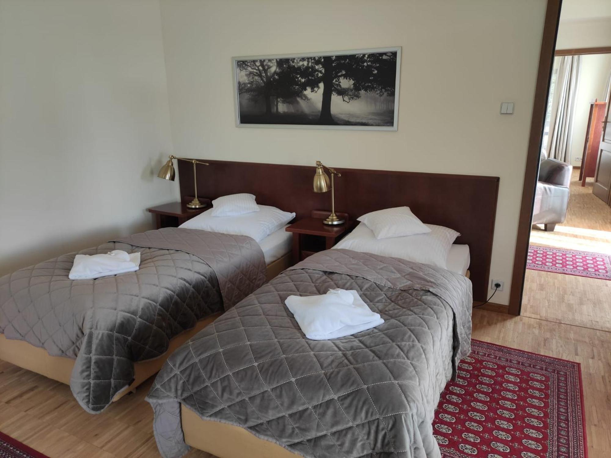 Jasny Dwor Hotel Polanica-Zdrój Kültér fotó