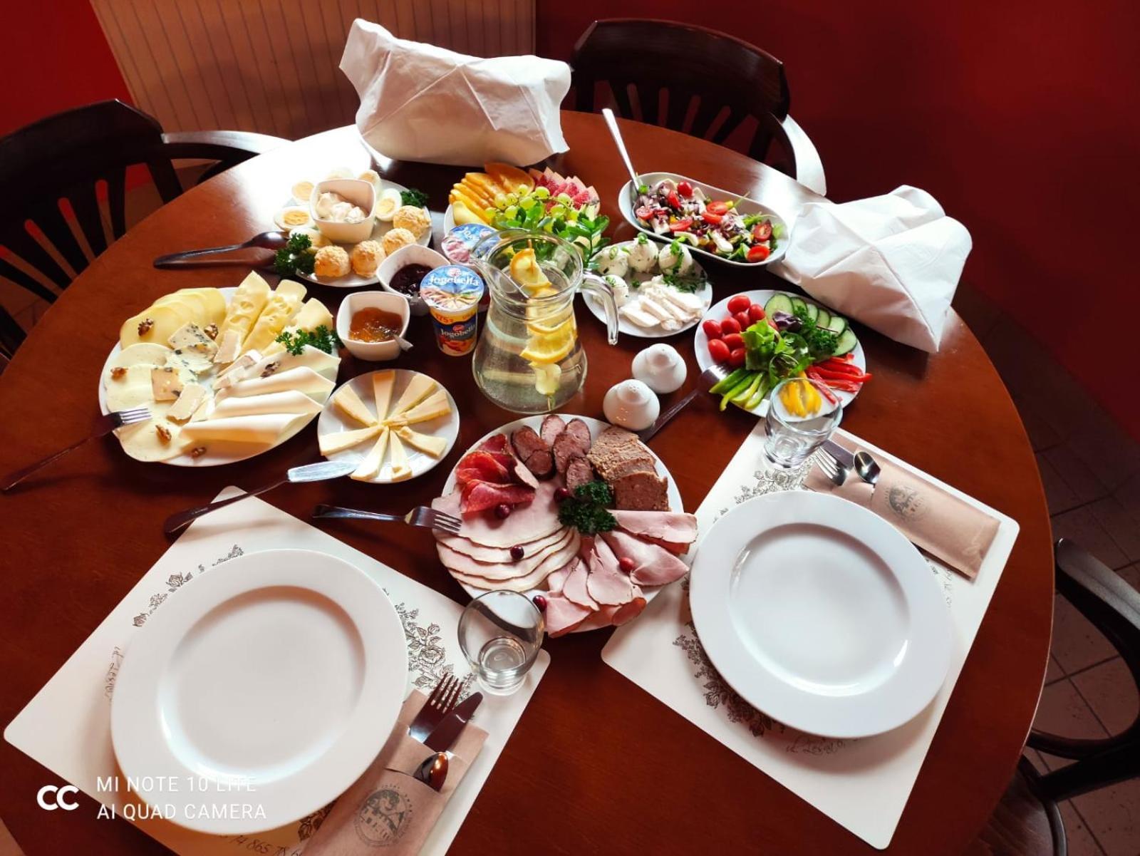 Jasny Dwor Hotel Polanica-Zdrój Kültér fotó