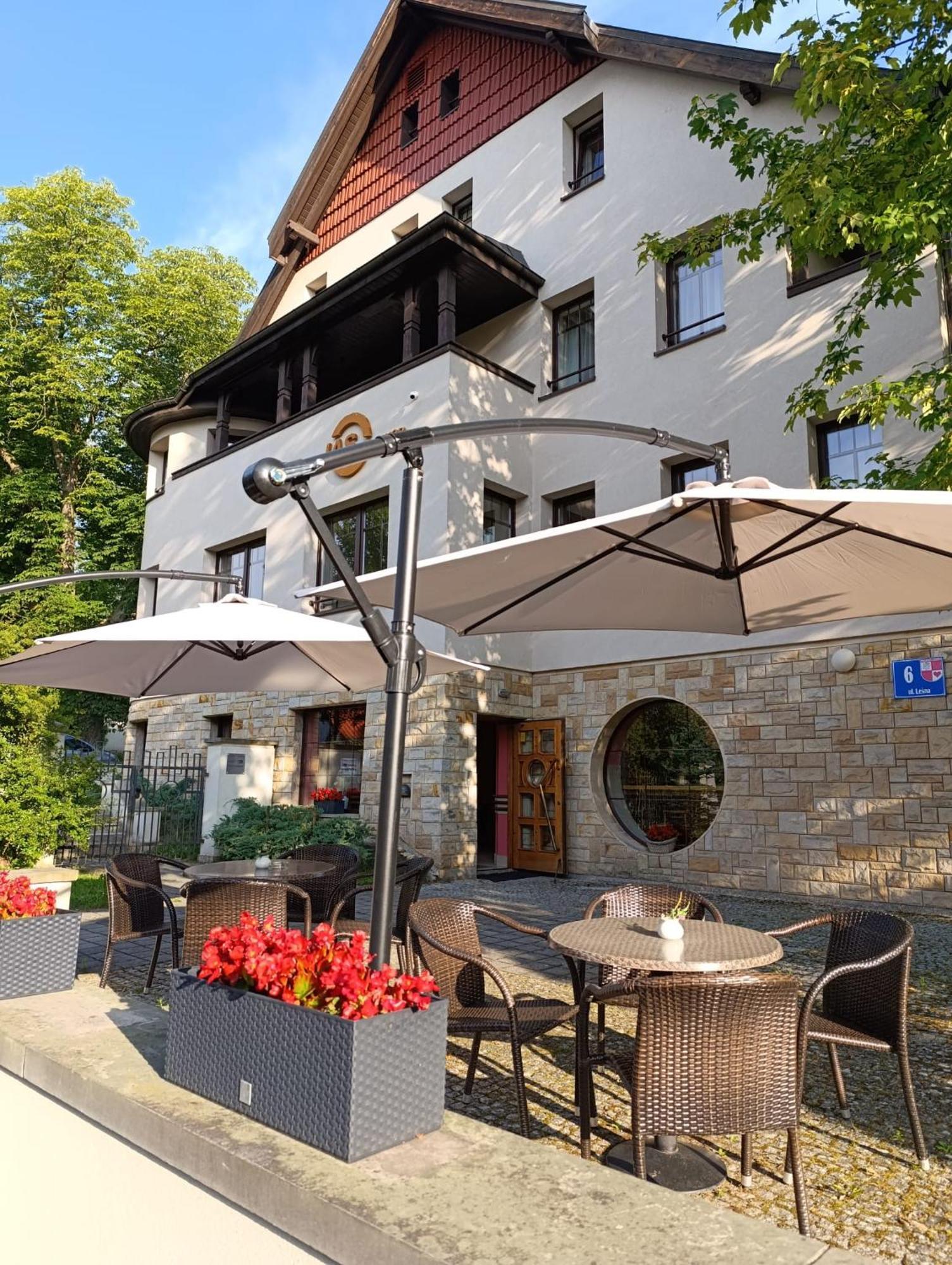 Jasny Dwor Hotel Polanica-Zdrój Kültér fotó