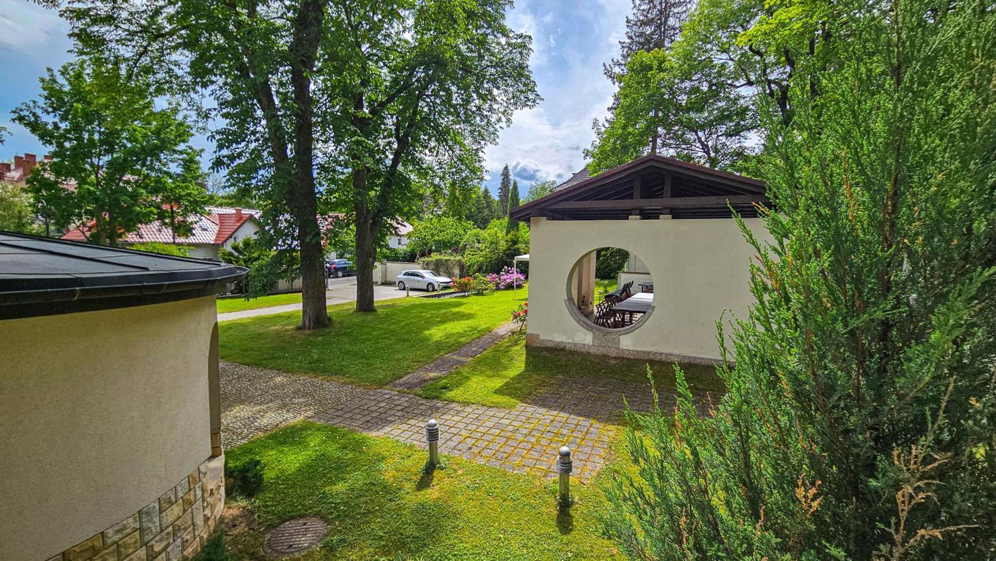 Jasny Dwor Hotel Polanica-Zdrój Kültér fotó