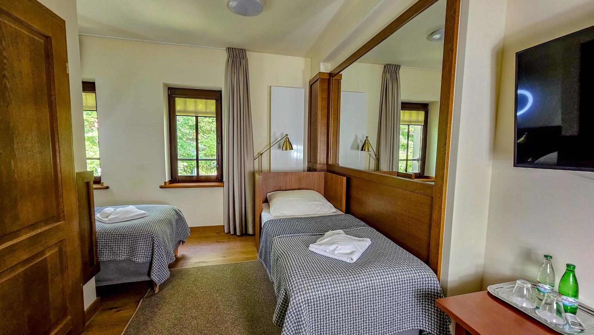 Jasny Dwor Hotel Polanica-Zdrój Kültér fotó
